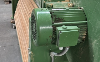 VG - B2500