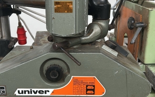 Univer - 27447